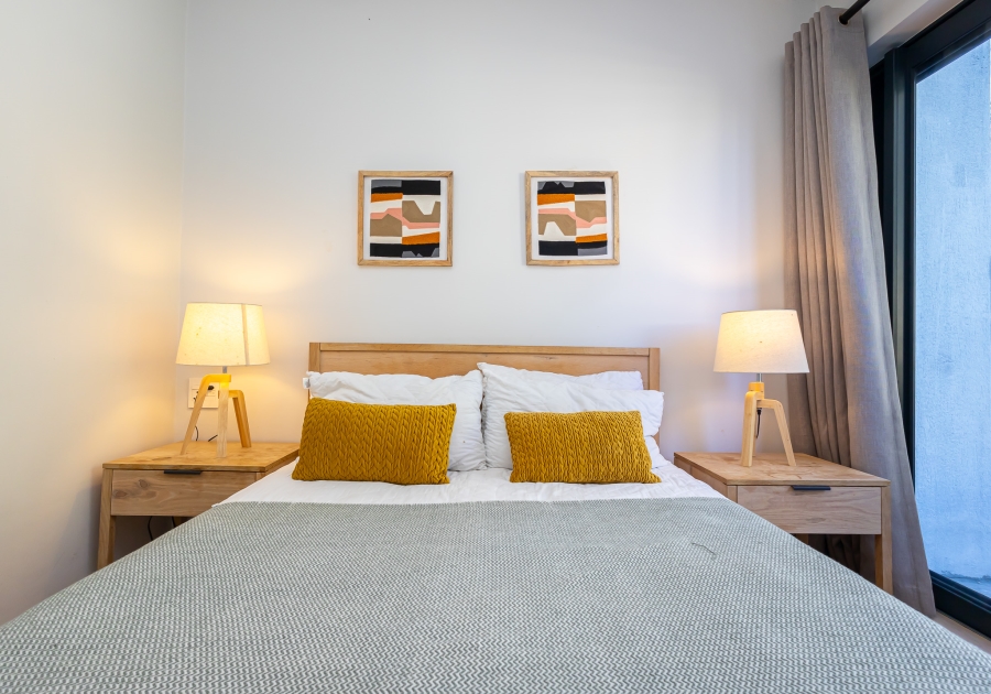 2 Bedroom Property for Sale in Sea Point Western Cape